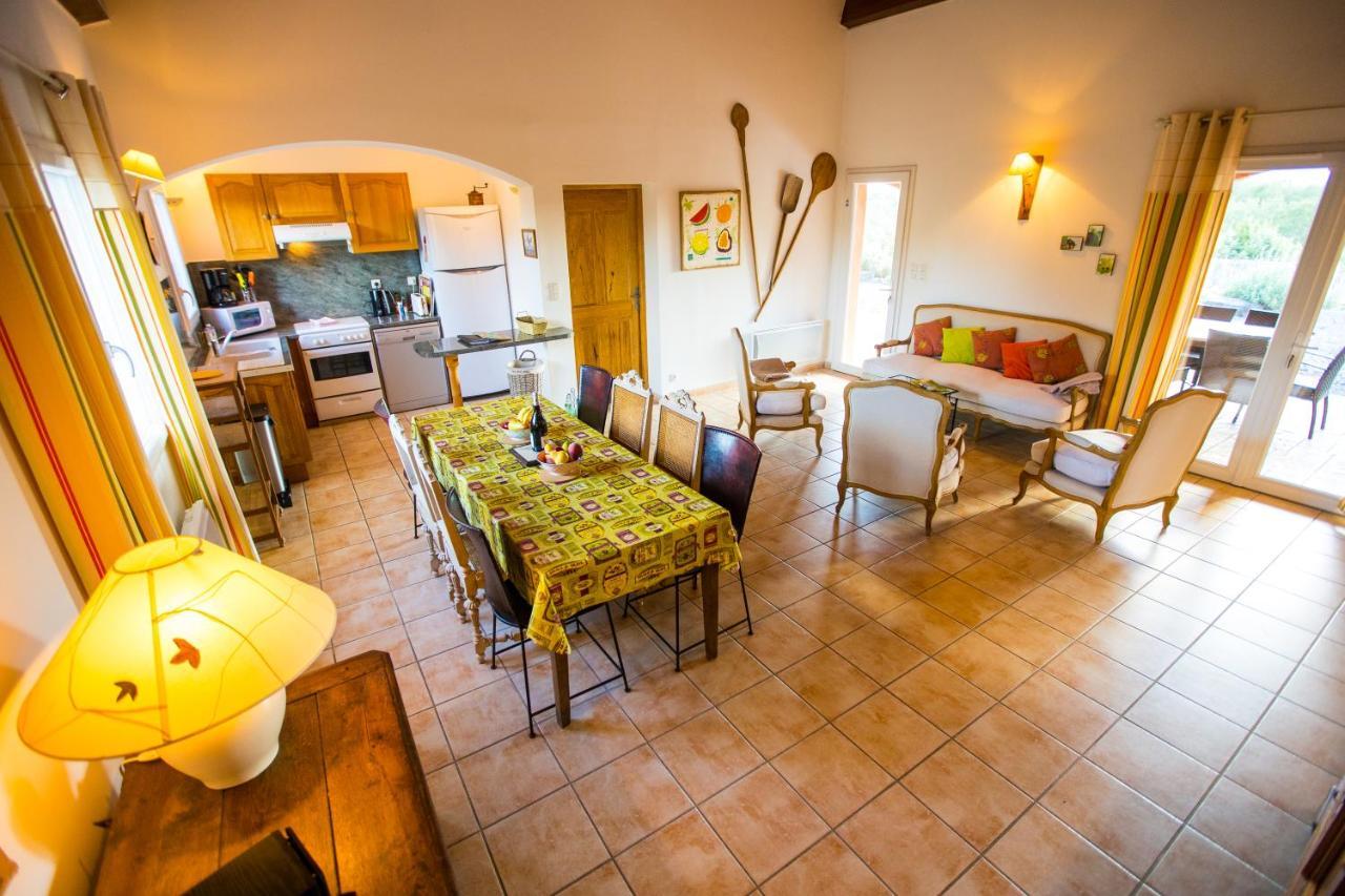Les Villas De Perret Жоаюз Екстериор снимка