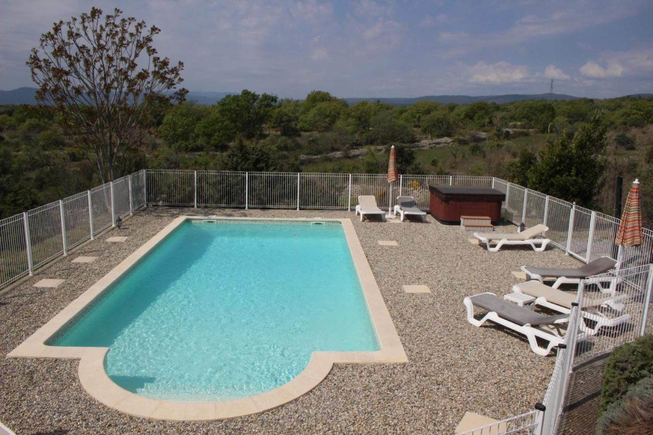 Les Villas De Perret Жоаюз Екстериор снимка
